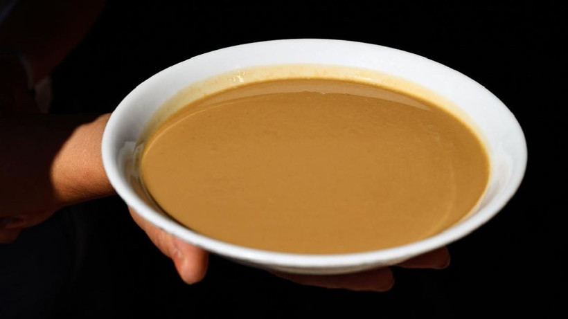 Tahinin içine kaşık kaşık ekleyin! Kemikleri beton gibi yapıyor, şişkinliğin kökünü kurutuyor - Resim: 1