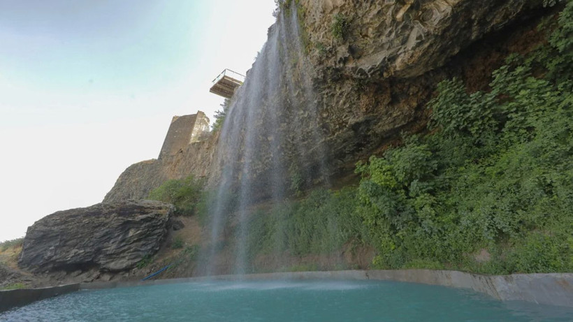 Antalya’yı aratmıyor! Diyarbakır’daki bu şelaleye turistler akın ediyor - Resim: 3
