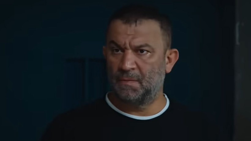Arka Sokaklar dizisinde Zafer Ergin depremi; Yeni bölüm sonrası başrol değişikliği - Resim: 4