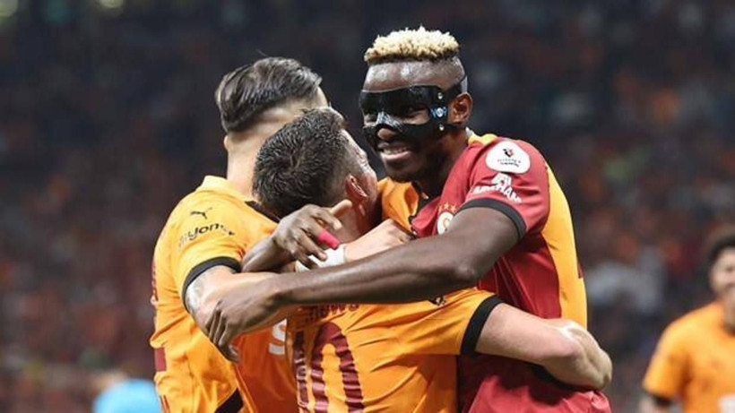 İngiliz devinin Osimhen planı: Galatasaray'a Ocak ayında teklif yapacaklar! - Resim: 1