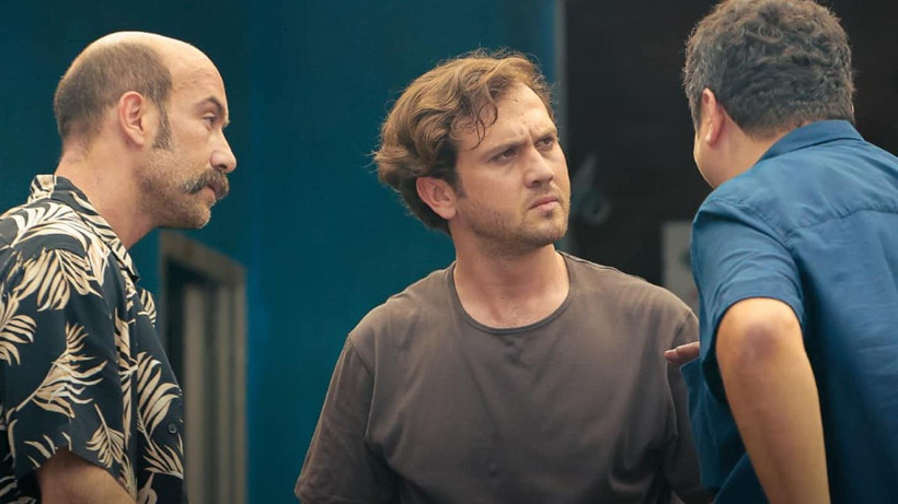 Deha dizisi ilk bölümde ortalık fena karıştı; Çukur hayranları ayağa kalktı - Resim: 1