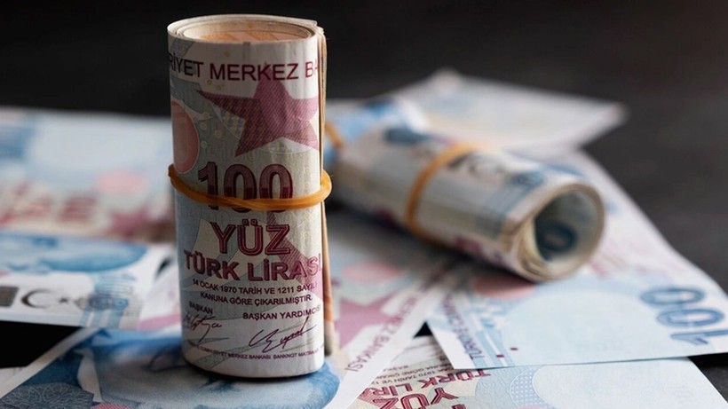 4925 TL’lik ek zam hesaplara yatacak; Tüm emekliler için büyük sürpriz açıklandı - Resim: 1