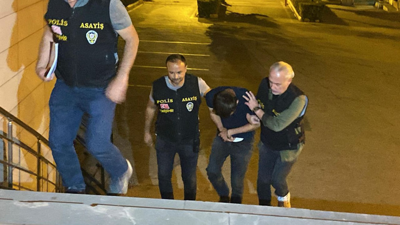 O kuyumcu Tekirdağ'da yakalandı! 25 milyon liralık altın toplayıp kaçmıştı... - Resim: 1