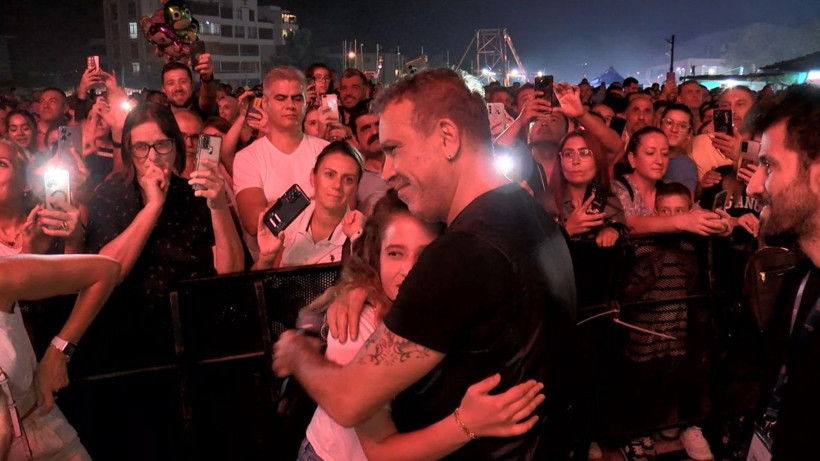 Haluk Levent, Bursa'da sahne aldı - Resim: 1