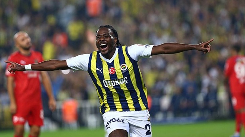 Tüm Fenerbahçe camiasını karıştıran paylaşım; Adı Galatasaray ile anılıyordu - Resim: 2