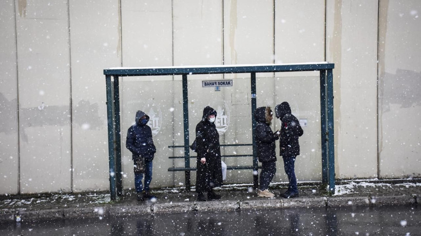 Meteoroloji İstanbul için saat verdi: Birçok il için sağanak ve kar yağışı uyarısı - Resim: 1