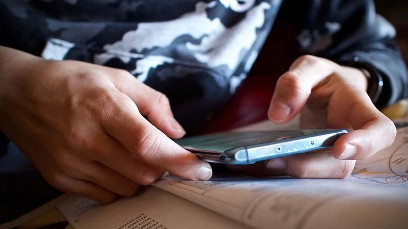 Cep telefonunda o özelliği hemen kapatın; Bilgileriniz çalınmasın - Resim: 2