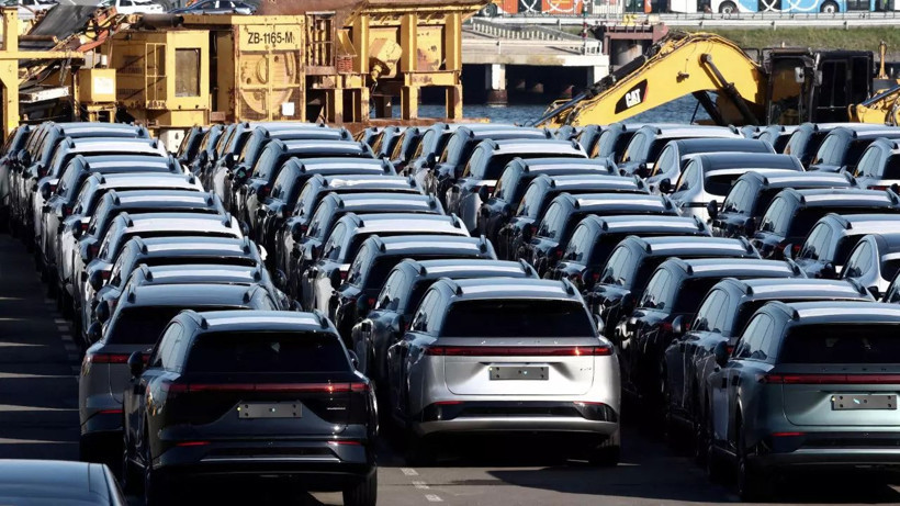 Alman otomotiv devinde büyük deprem: 4 bin 700 kişiyi işten çıkaracak - Resim: 2