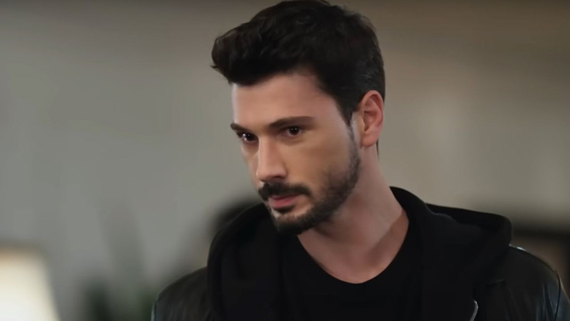 Hudutsuz Sevda dizisinde final gibi sahne; Bu dönüş çok konuşulur - Resim: 1