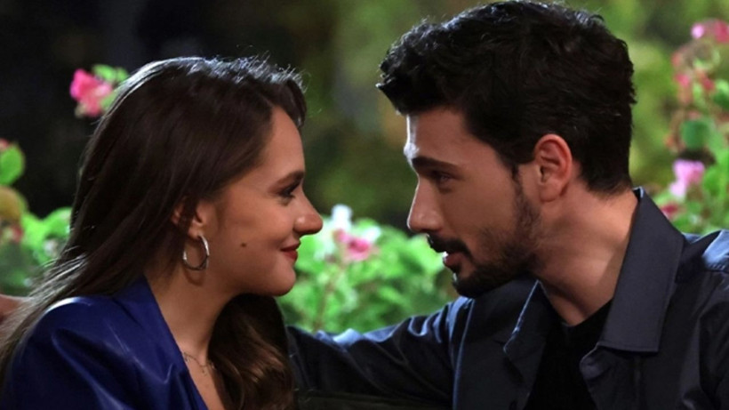 Ve Hudutsuz Sevda dizisine sonunda geri döndü; Yeni bölümde herkes gördü - Resim: 1