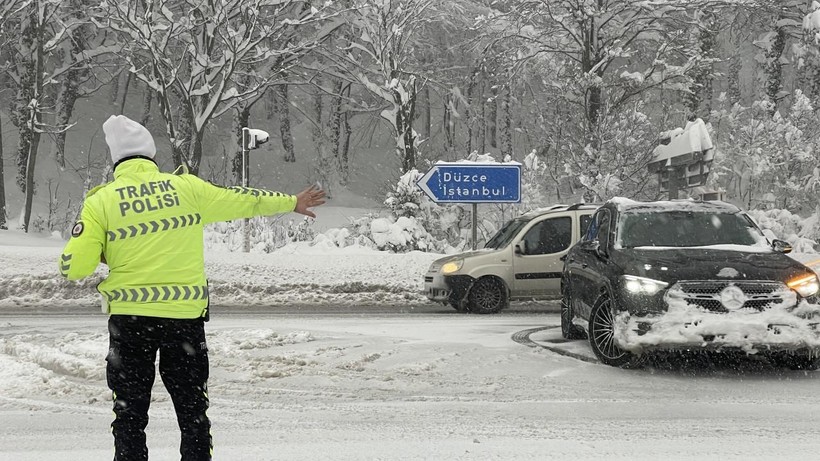 Meteoroloji’den sarı kodlu uyarı: 'Çok kuvvetli gelecek' diyerek alarm verdi, kar ve fırtınadan göz gözü görmeyecek - Resim: 2