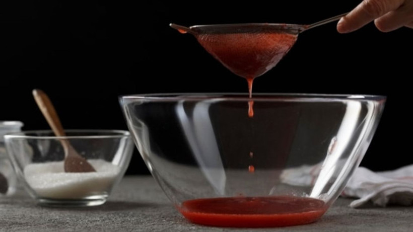 Babaannesinin yöntemiyle milyoner oldu: 2 bin markette satılıyor - Resim: 1