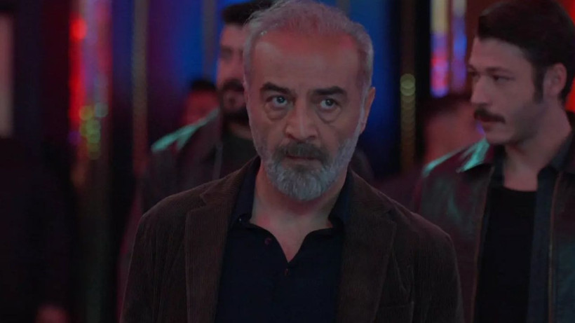 İnci Taneleri dizisinde pavyon sahnesi krizi; Seyirci direkt kapattı - Resim: 2