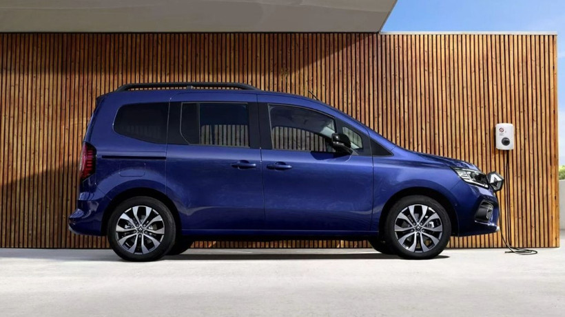 Bu model modern eniştelerin yeni gözdesi oldu; Renault yine yapacağını yaptı - Resim: 2