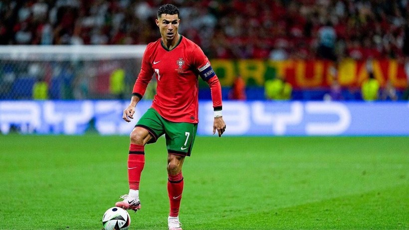 Cristiano Ronaldo'nun yeni oyuncağı dudak uçuklattı: Fiyatı 'yok artık' dedirtti - Resim: 4