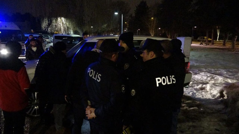 Kızını almak için gelen baba, aracının içinde ölü bulundu - Resim: 3