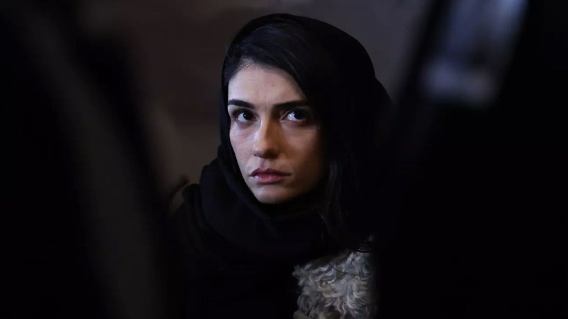 İnci Taneleri dizisi yayın akışından kaldırıldı; Büyük final öncesi seyirci şaşkın - Resim: 4