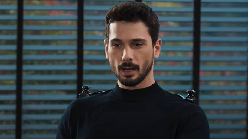 Hudutsuz Sevda dizisi başrolleri birbirine girdi; Ne olduysa bu yazıdan sonra oldu - Resim: 3