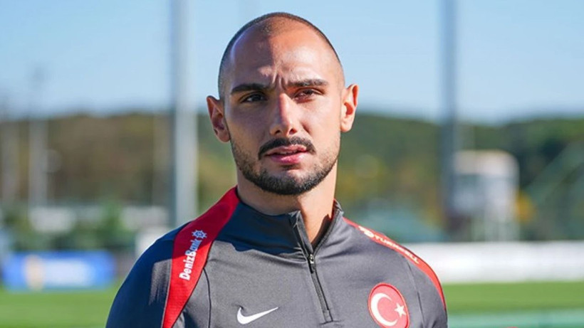 Galatasaray yıldız futbolcuyla resmen anlaştı! Süper Lig'de heyecan yaratan imza - Resim: 2