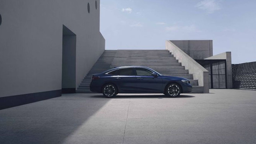 Makyajlı Honda Civic Türkiye'de satışa çıktı; Fiyatında çok büyük sürpriz var - Resim: 2