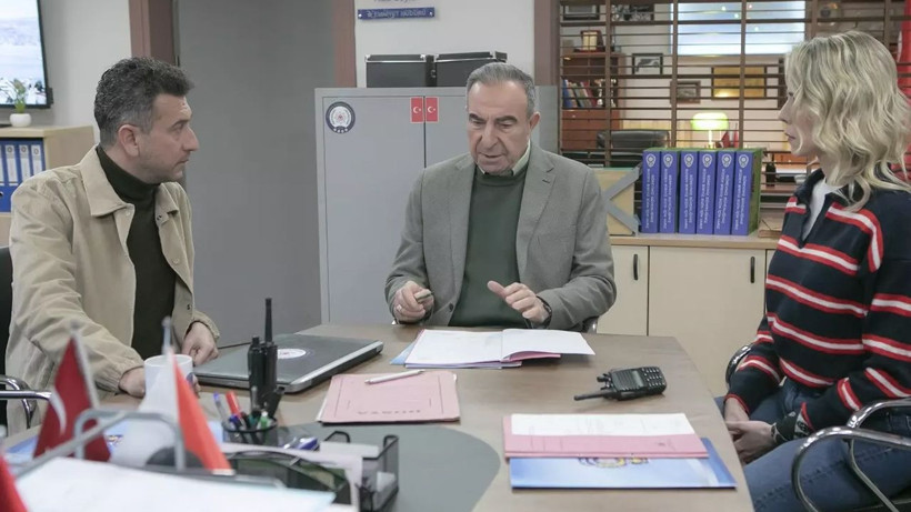 Arka Sokaklar dizisindeki macerası böyle bitti; Kanal D bile bunları yazdı - Resim: 2