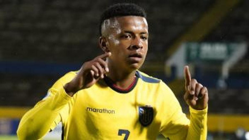 Beşiktaş Fenerbahçe'nin elinden Arroyo'yu kaptı: Kimsenin bilmediği detay ortaya çıktı! - Resim: 1