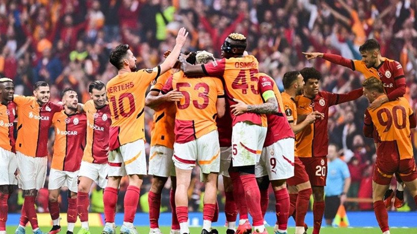 Galatasaray’ın intikamı çok ağır oldu; Lider dünyaca ünlü yıldız ile anlaştı - Resim: 1