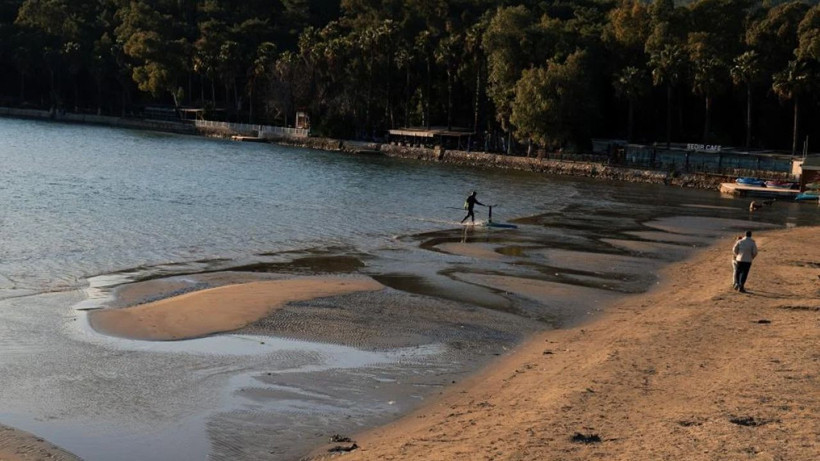 Muğla'da deniz suyu 12 metre çekildi - Resim: 2