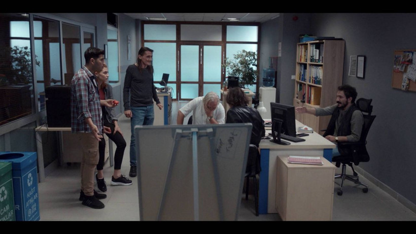 'Bir Behzat Ç. Hikâyesi' dönüşü resmen doğrulandı! "Amirim sete çıktı" notuyla sosyal medya hesabından duyurdu - Resim: 2