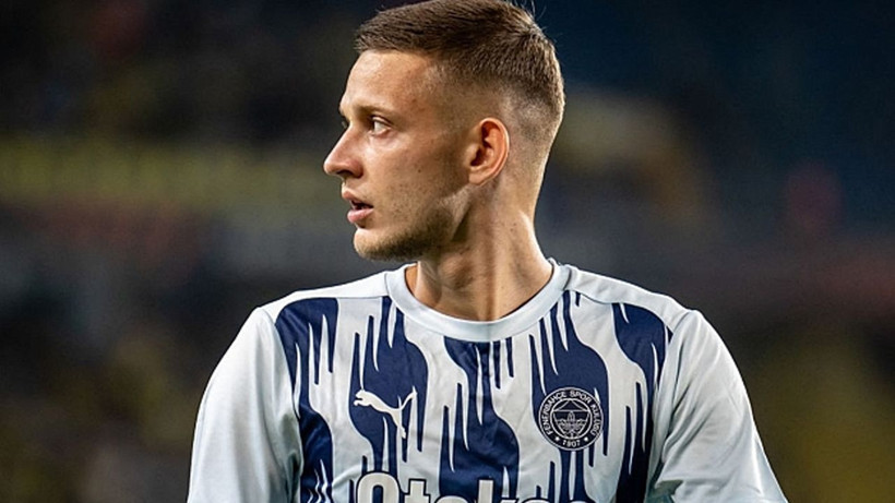 Fenerbahçe’de Sebastian Szymanski ile yollar ayrıldı; Yıldız futbolcu ısrar etti - Resim: 2