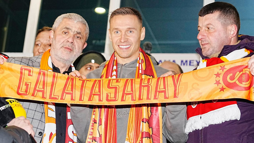 Galatasaray bir yıldızı daha resmen bitirdi! Herkes yeni transferin maliyetini merak ediyordu - Resim: 2