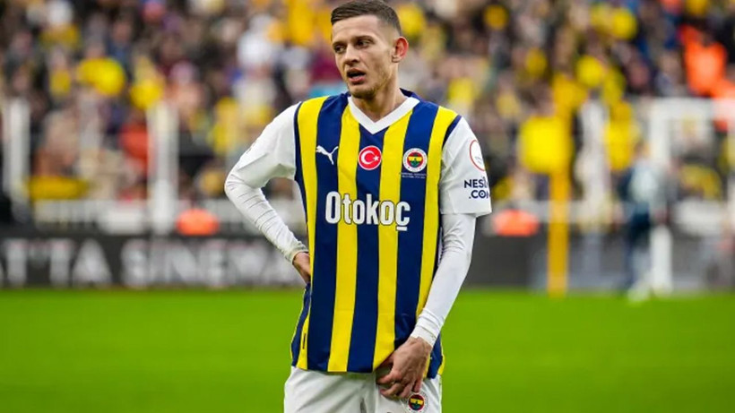 Fenerbahçe’de Sebastian Szymanski ile yollar ayrıldı; Yıldız futbolcu ısrar etti - Resim: 3