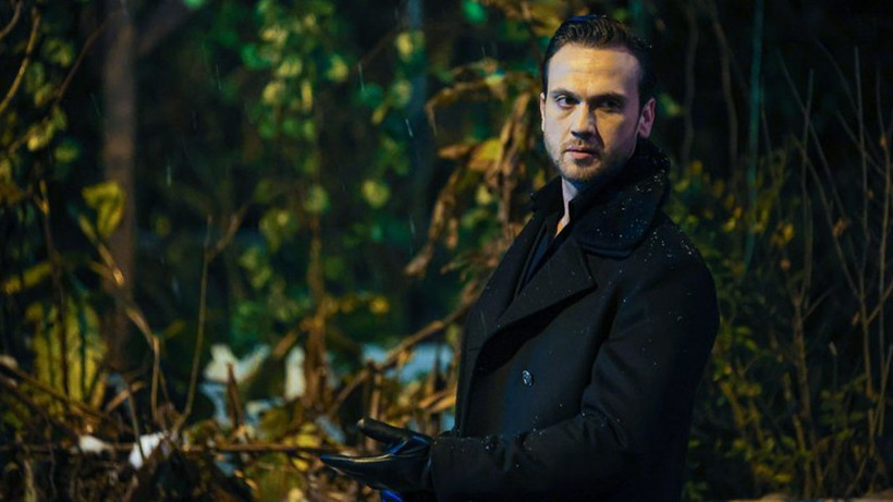 Show TV ekranlarında Deha dizisi de bitti; Aras Bulut İynemli depremi - Resim: 1