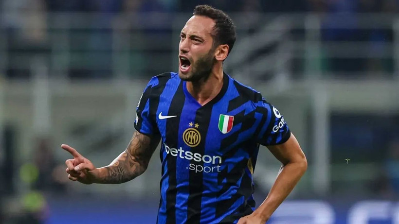 Hakan Çalhanoğlu'nun yeni adresi şaşkına çevirdi; Dudak uçuklatan bonservis bedeli - Resim: 2