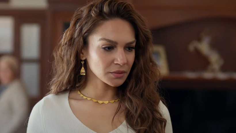 Uzak Şehir dizisinde çok büyük kavga çıktı; Alya ve Cihan hayranları tepkili - Resim: 4