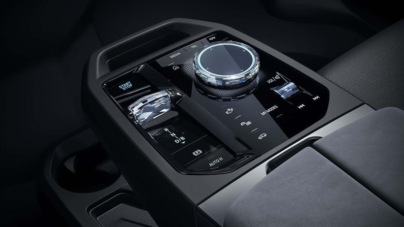 Yeni BMW iX Türkiye’de: Parası olan alır, meraklısı hayal kurar! - Resim: 4