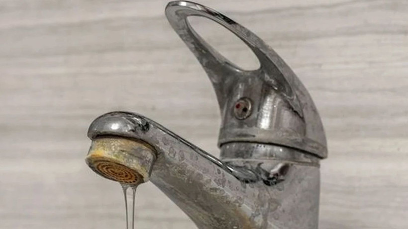 Musluklardaki kireci tek hamlede söküyor, ne limon ne de karbonat! - Resim: 2