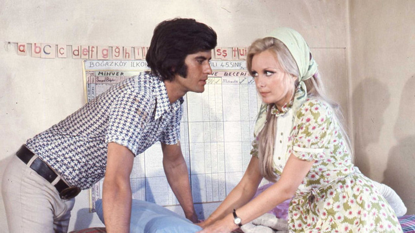 Filiz Akın sessiz sedasız defnedildi! - Resim: 3