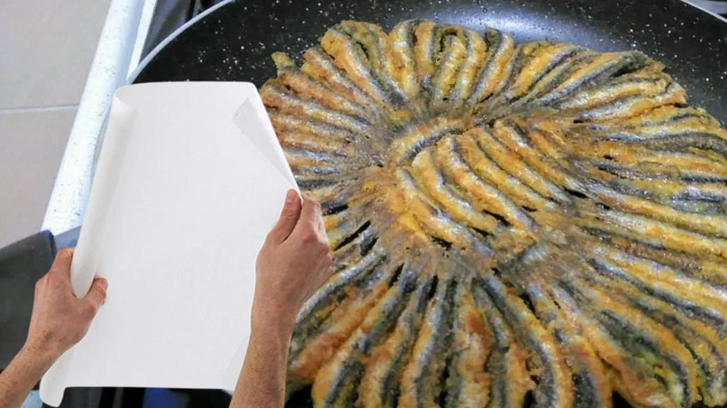 Hamsi kokusunu tarihe gömen yöntem: 1 tane kağıt yetiyor - Resim: 1