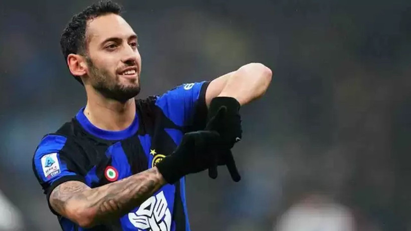 Hakan Çalhanoğlu Inter ile yollarını ayırdı; Yıldız futbolcu iki yıllığına dünya devinde - Resim: 3