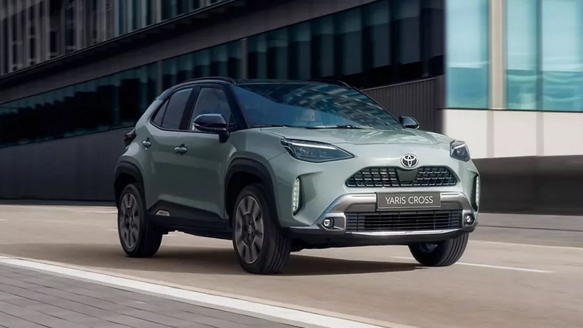 Toyota Yaris Cross fiyatları şu anda en dipte; Şimdi ortalık fena yıkılacak - Resim: 1