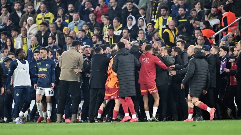 Galatasaray ve Fenerbahçe'nin kalan maçları ne olur? Yapay zeka ligi alt-üst edecek; 1 puan farkla şampiyon - Resim: 4