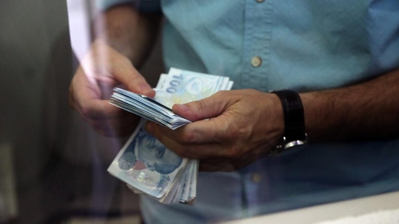 Temmuz ayında emeklilerin yüzü gülecek... Taban aylık, ek artış, refah payı bir arada - Resim: 1