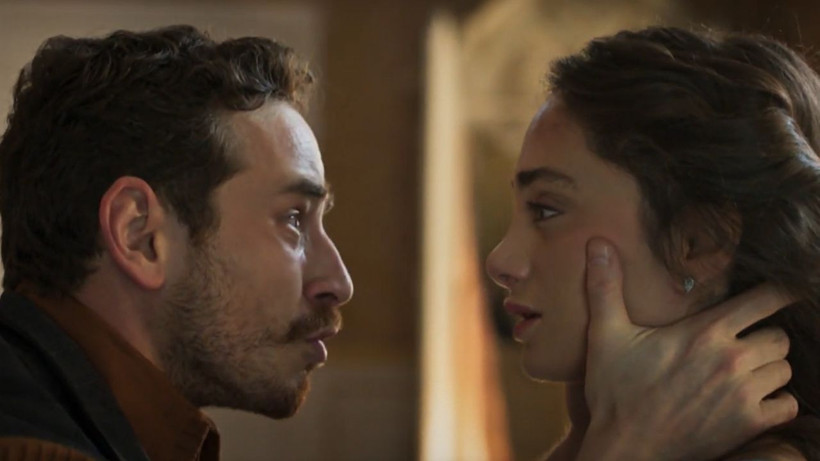 Şakir Paşa Ailesi dizisinden bir kötü haber daha; Artık kadroda yer almayacak - Resim: 2