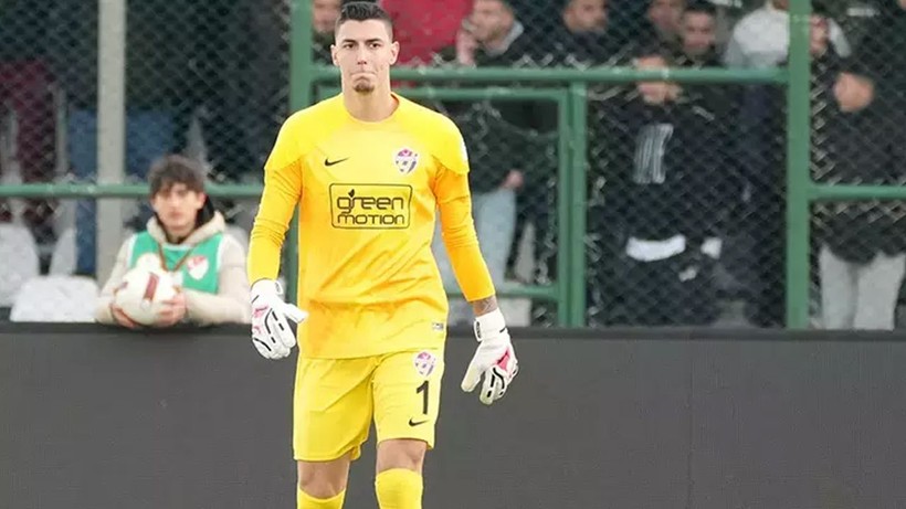 Berke Özer Eyüpspor ile yollarını ayırdı; Galatasaray bile şoka girdi - Resim: 2