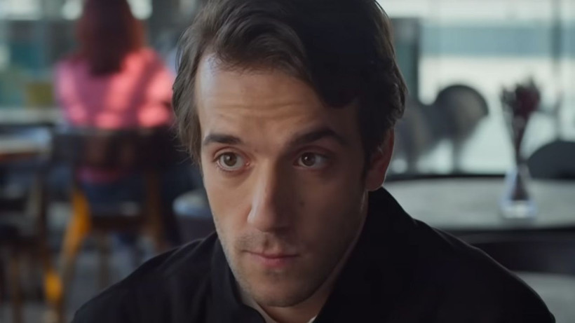 İnci Taneleri dizisinde şoke eden ayrılık depremi; Hazar Ergüçlü hayranları bu sahneyle yıkıldı - Resim: 3