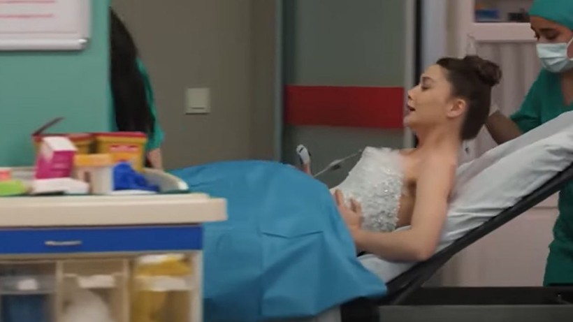 Hudutsuz Sevda dizisinin güzel başrolü de gitti; Bu sahneyi kimse izleyemedi - Resim: 4
