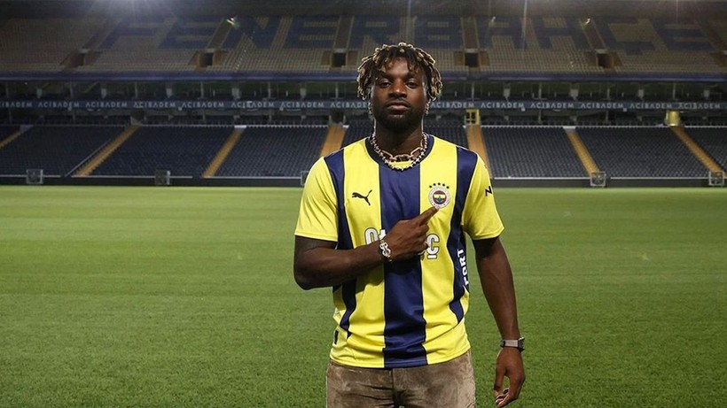 Allan Saint-Maximin Fenerbahçe’ye veda etti; Süper Lig’in devini karıştıracak karar - Resim: 4