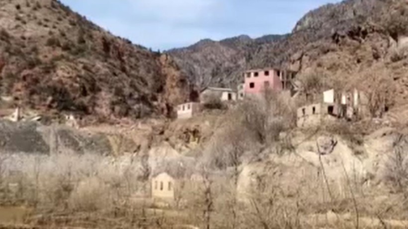 Barajın suları yıllardır saklıyormuş! Orada yaşayanlar bile inanamadı - Resim: 1