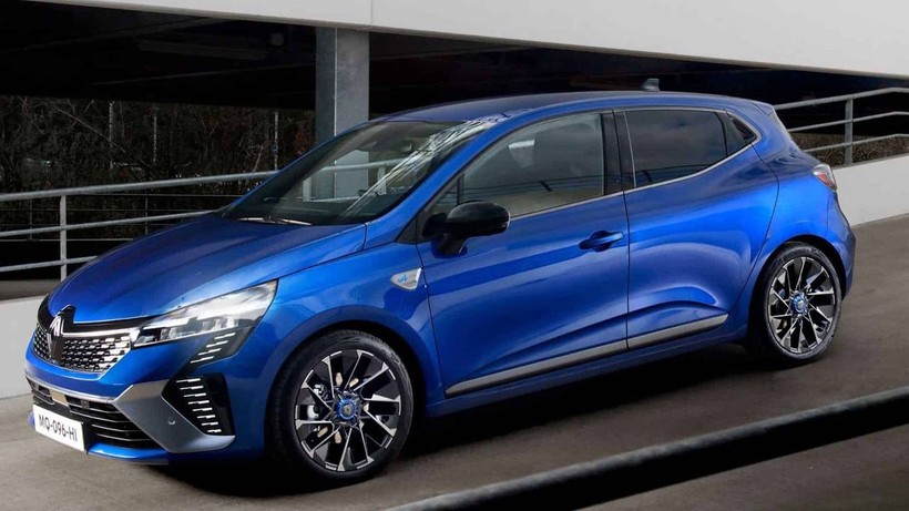 2025 model Renault Clio fiyatları da çıldırdı; Listeyi açar açmaz kapatıyorlar - Resim: 4